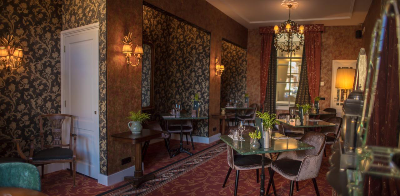 Grand Boutique Hotel-Restaurant Huis Vermeer Deventer Exterior photo